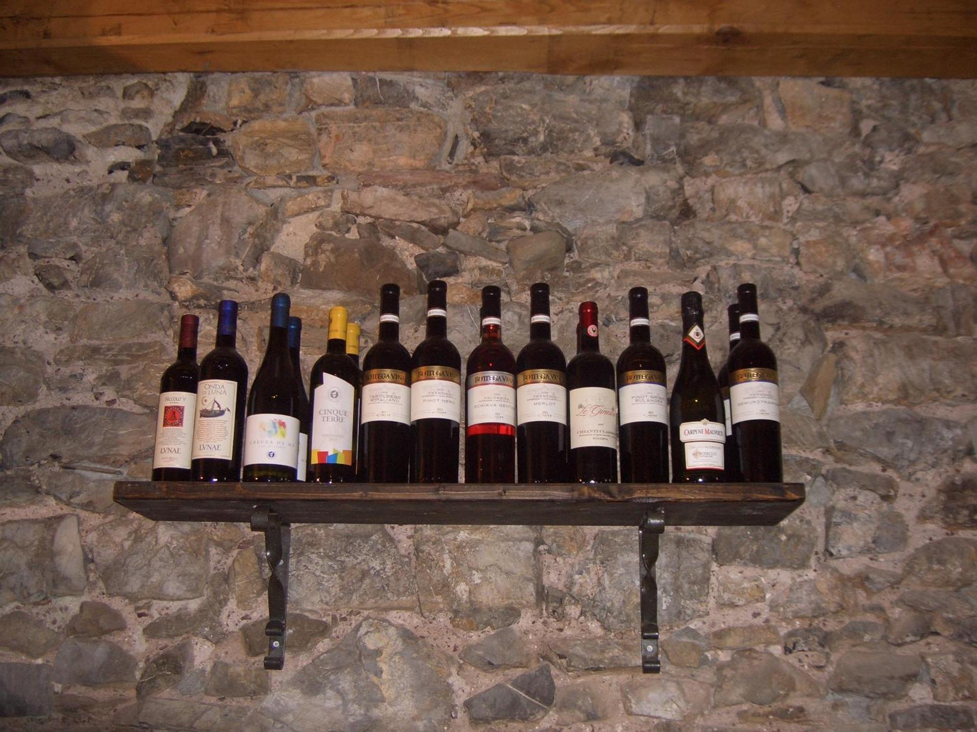 Hotel Paese Corvara Beverino Eksteriør billede